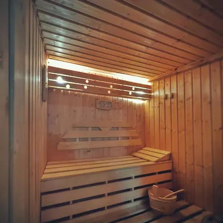 тhe Bohemian Lodge-entire House With Sauna