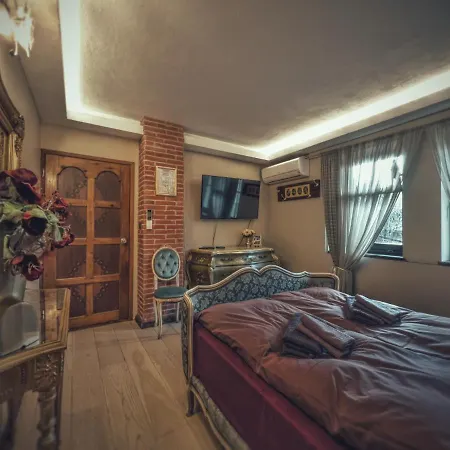 Apartment тhe Bohemian Lodge-entire House With Sauna