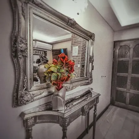 Apartment тhe Bohemian Lodge-entire House With Sauna