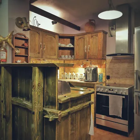 тhe Bohemian Lodge-entire House With Sauna * Veliko Tarnovo