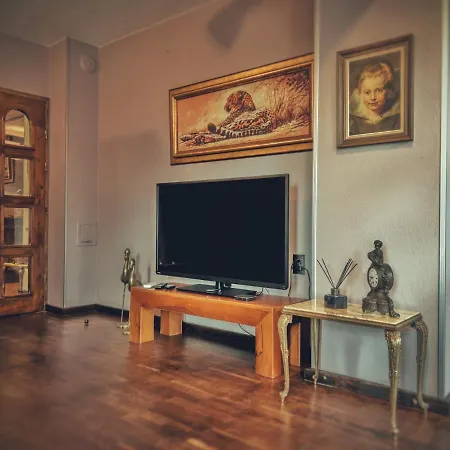 тhe Bohemian Lodge-entire House With Sauna Veliko Tarnovo