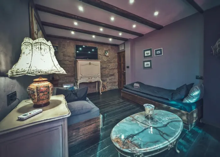 Apartment тhe Bohemian Lodge-entire House With Sauna