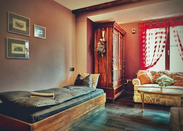 тhe Bohemian Lodge-entire House With Sauna *